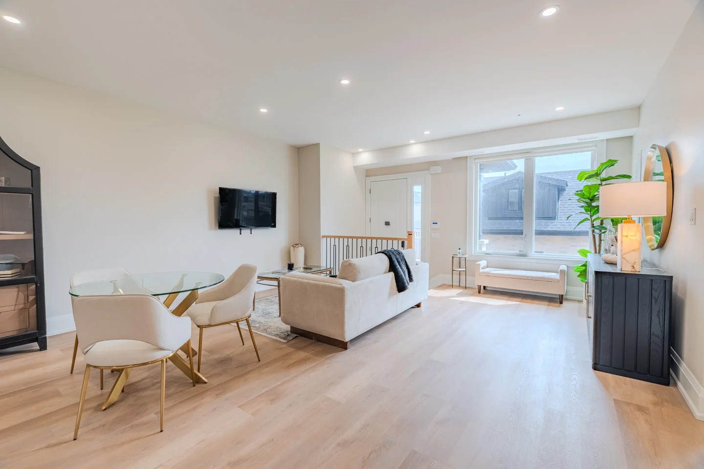 Cinematic property tour